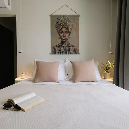 Finest With Private Pool & Hot Tub At *