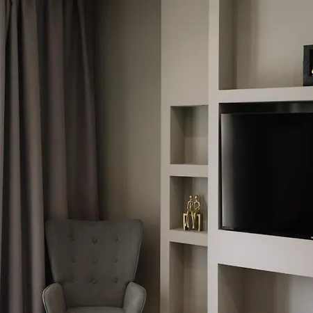 Willa Finest With Private Pool & Hot Tub At Mikri Vigla