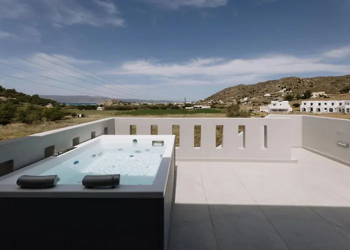 Finest With Private Pool & Hot Tub At * מיקרי ויגלה