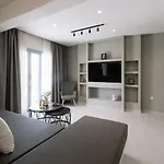 Finest With Private Pool & Hot Tub At Villa *