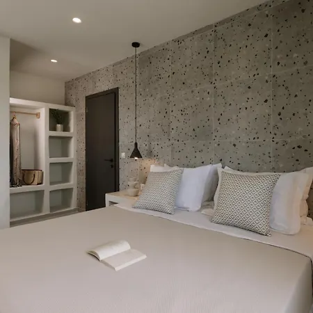 Finest With Private Pool & Hot Tub At מיקרי ויגלה