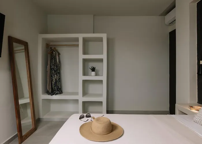 Finest With Private Pool & Hot Tub At